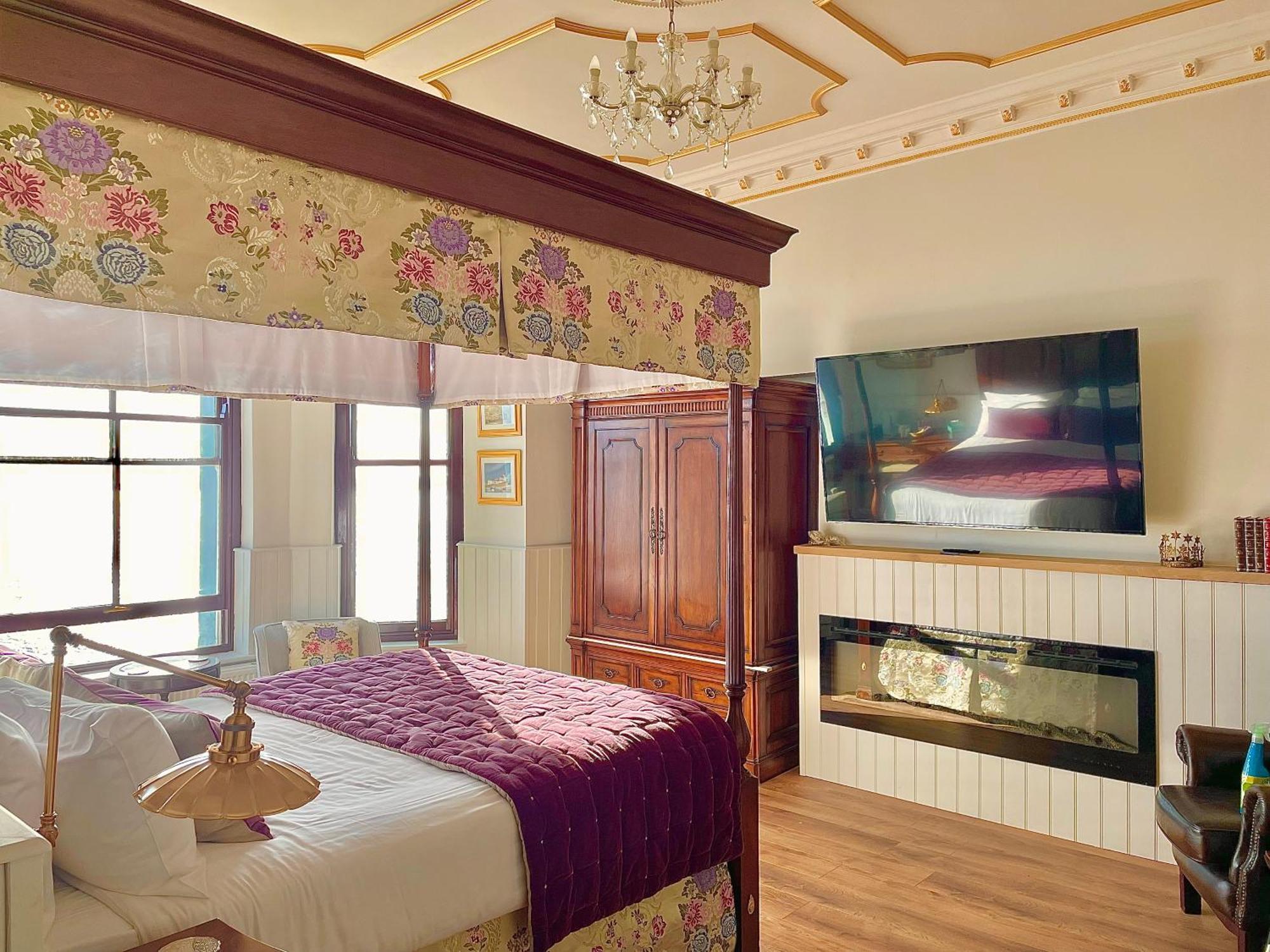 เดอะ เอสพลานาด Bed & Breakfast เท็นบี ภายนอก รูปภาพ